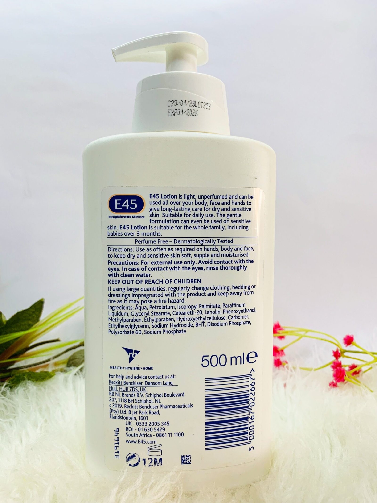 E45 Straightforward Skincare Moisturizing Lotion for dry & sensitive skin 500ml - Image 2