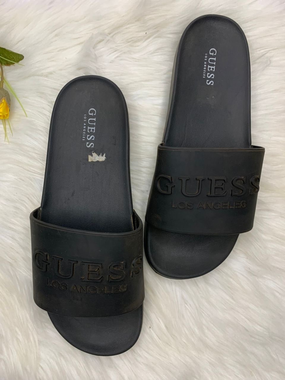 Original Guess Los Angel US Size 11M Slippers - Image 5