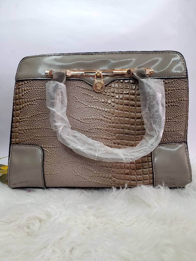 New Classic Ladies Leather Handbag 0086